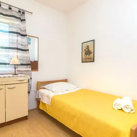 Jakov Apartment Mirce