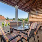 Jakov Apartmán *