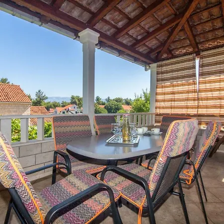 Jakov Apartment *