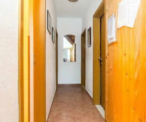 Jakov * Mirca (Brac)